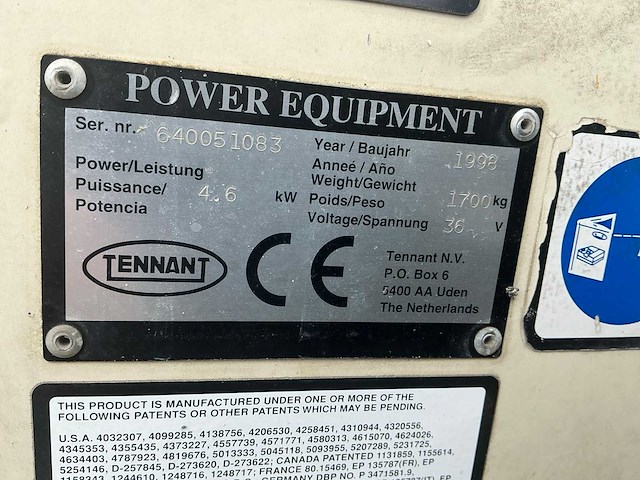 1998 tennant 64000 zelfrijdende veegmachine - afbeelding 19 van  73