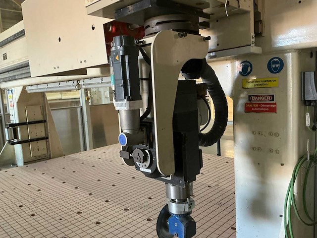 1998 thermwood th70l 5-assige bewerkingscentra - afbeelding 3 van  18