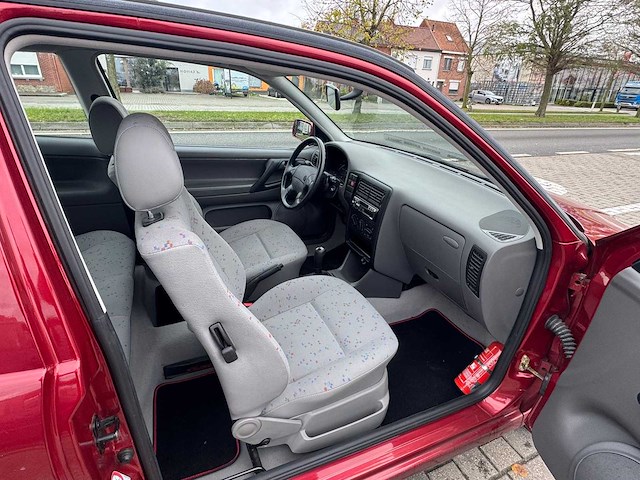 1998 volkswagen polo personenauto (47000 kms) - afbeelding 6 van  24