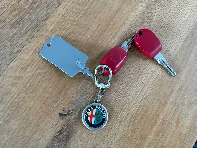 1999 alfa romeo spider 2.0 t. spark personenauto - afbeelding 21 van  34