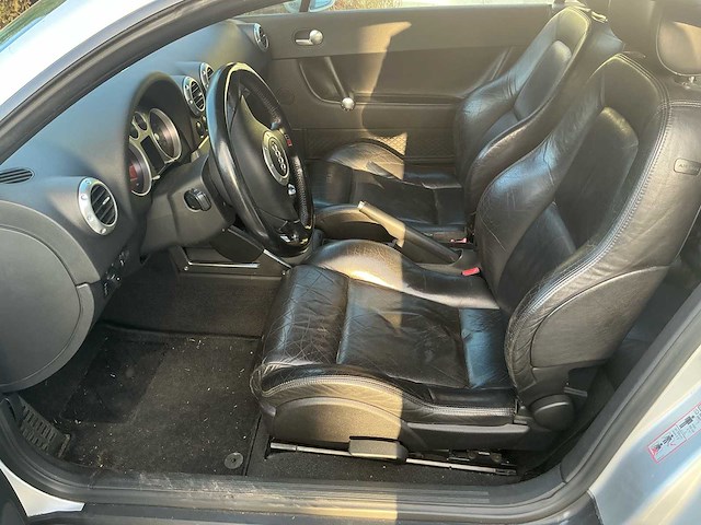 1999 audi tt coupé personenauto - afbeelding 11 van  37