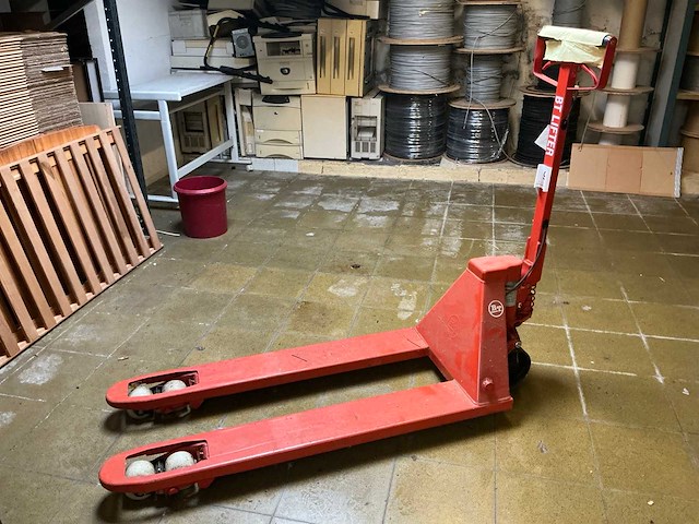 1999 bt l2000x/11 hand hydraulische palletwagen - afbeelding 1 van  4