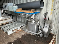 1999 daa-dc40-80 dry cargo zeecontainer met inhoud - afbeelding 8 van  11