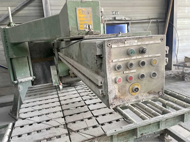 1999 de leener 60200 steen- en tegelzaagmachine - afbeelding 3 van  6