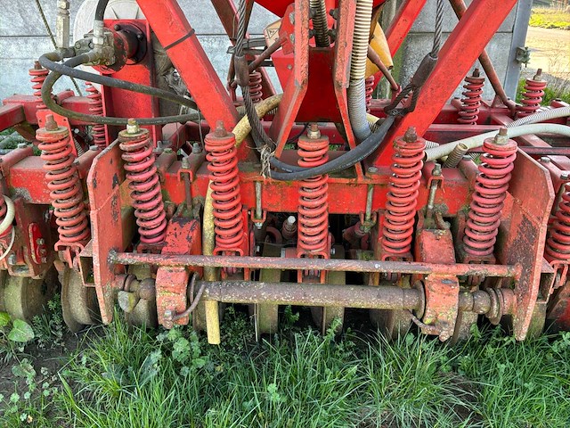 1999 gaspardo dp 300 f17 zaaimachine - afbeelding 3 van  11