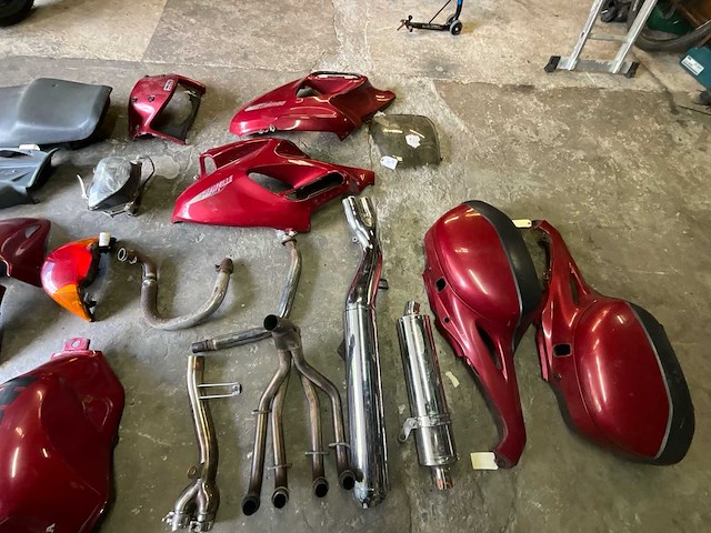 1999 honda - motorfiets - afbeelding 10 van  26
