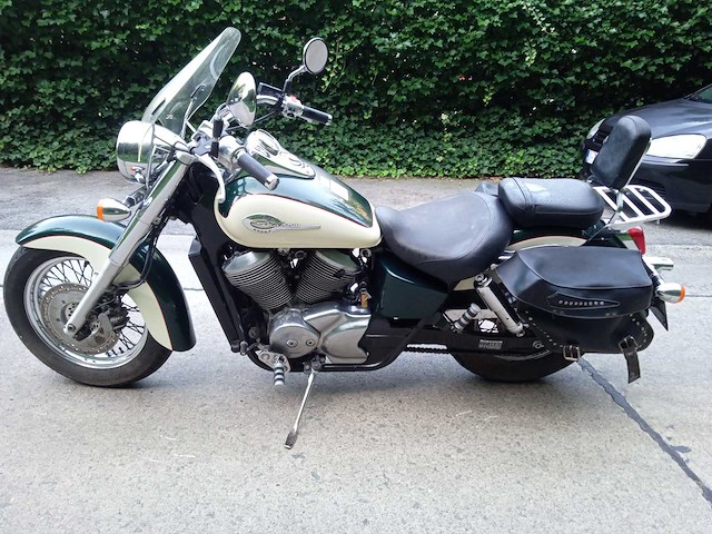 1999 honda vt750 motorfiets - afbeelding 1 van  7