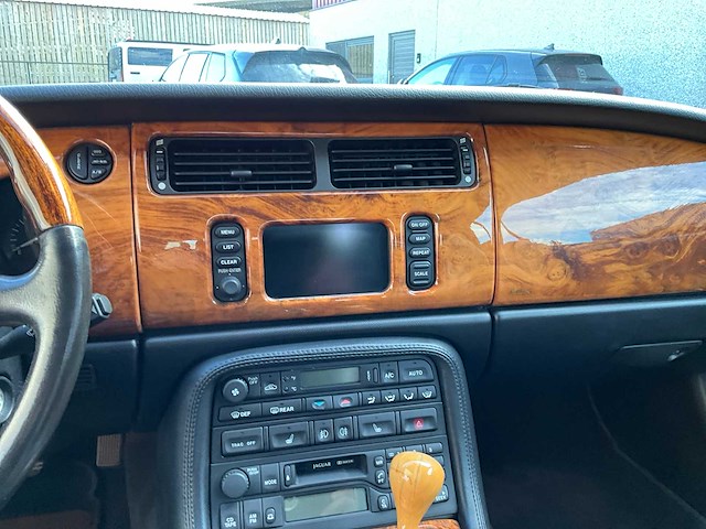 1999 jaguar xk8 personenauto's - afbeelding 5 van  31