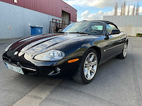 1999 jaguar xk8 personenauto's - afbeelding 1 van  31