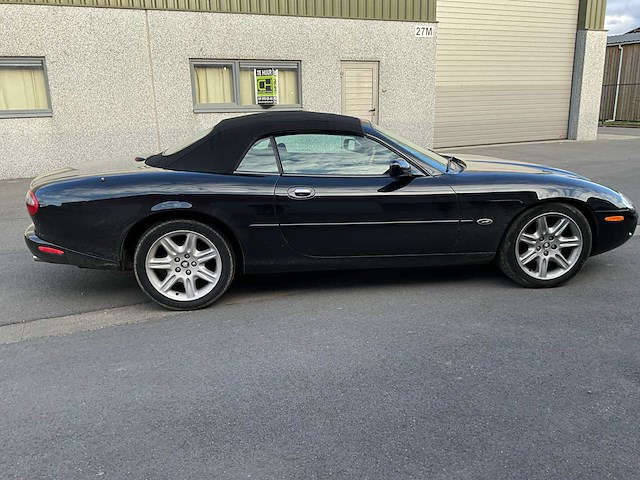 1999 jaguar xk8 personenauto's - afbeelding 28 van  31