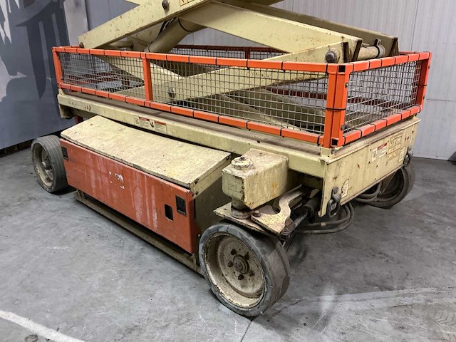 1999 jlg 2658e hoogwerker - afbeelding 2 van  11