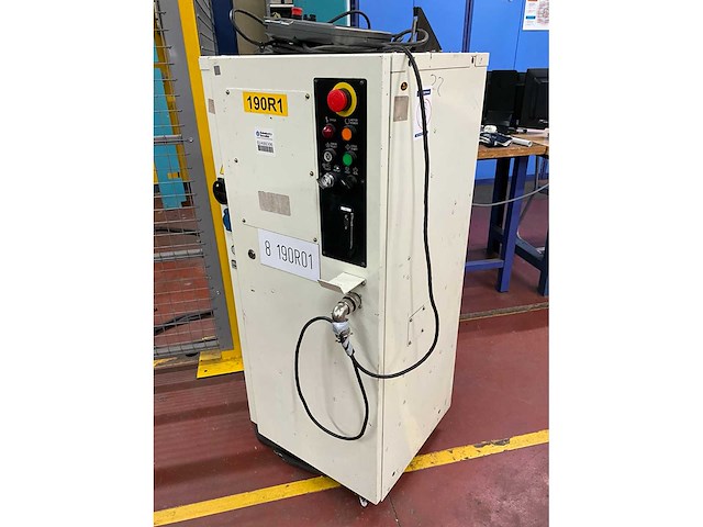 1999 kawasaki ux 120 industriële robot - afbeelding 10 van  23