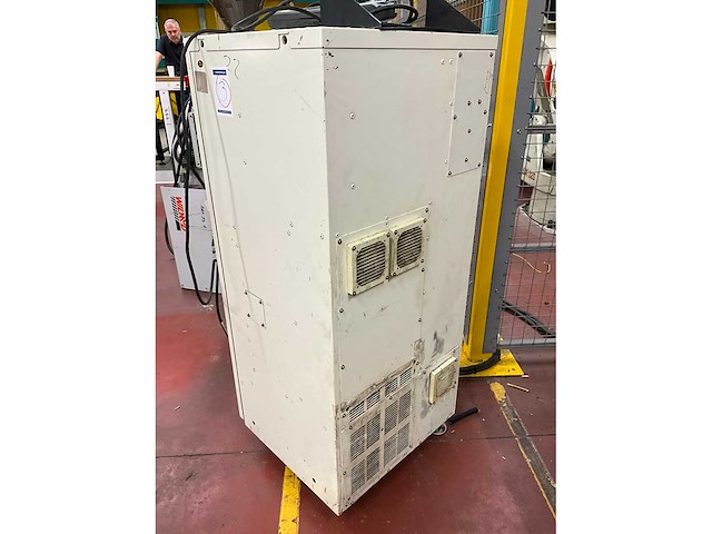 1999 kawasaki ux 120 industriële robot - afbeelding 11 van  23