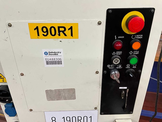 1999 kawasaki ux 120 industriële robot - afbeelding 15 van  23