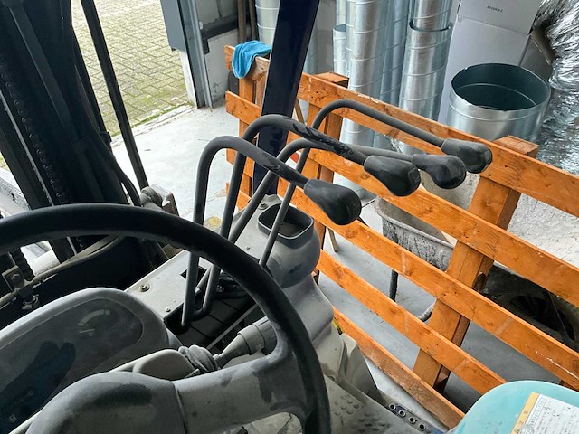 1999 komatsu fg25t12 vorkheftruck - afbeelding 4 van  18