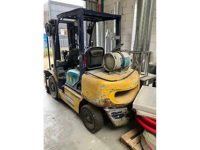 1999 komatsu fg25t12 vorkheftruck - afbeelding 11 van  18