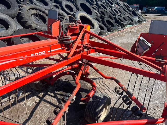1999 kuhn ga 6000 endaineur - afbeelding 5 van  13