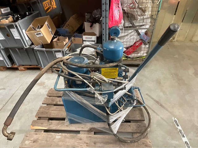 1999 mannesmann rexroth hydraulische pomp - afbeelding 4 van  7