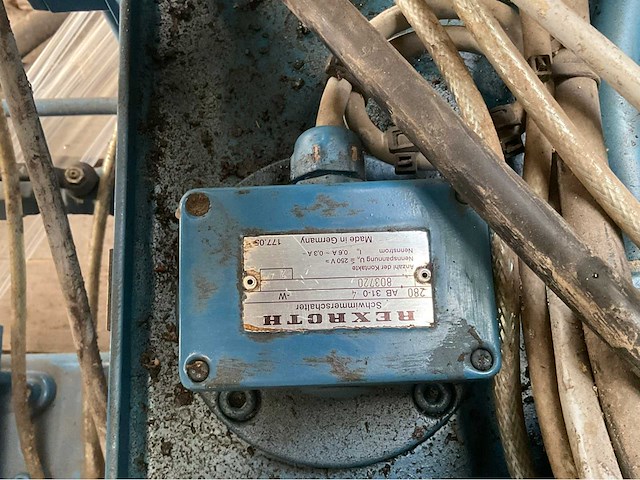 1999 mannesmann rexroth hydraulische pomp - afbeelding 7 van  7