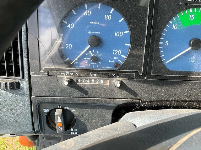 1999 mercedes-benz ateco 1223 ateco 1223 l vrachtwagen voor paardentransport - afbeelding 16 van  71