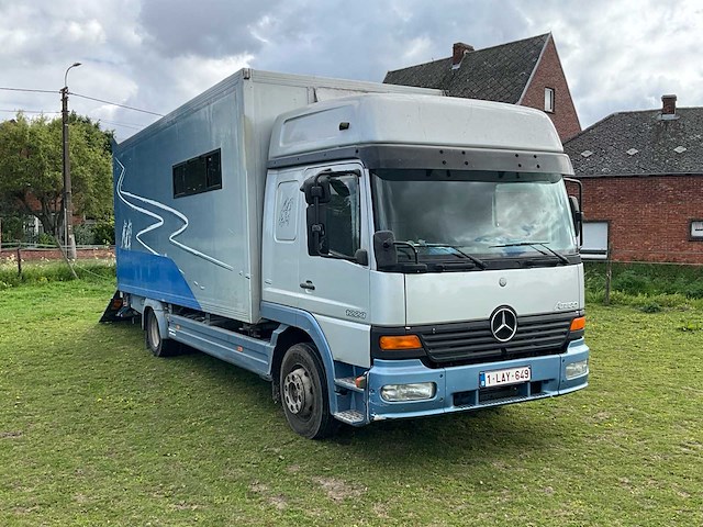 1999 mercedes-benz ateco 1223 ateco 1223 l vrachtwagen voor paardentransport - afbeelding 70 van  71