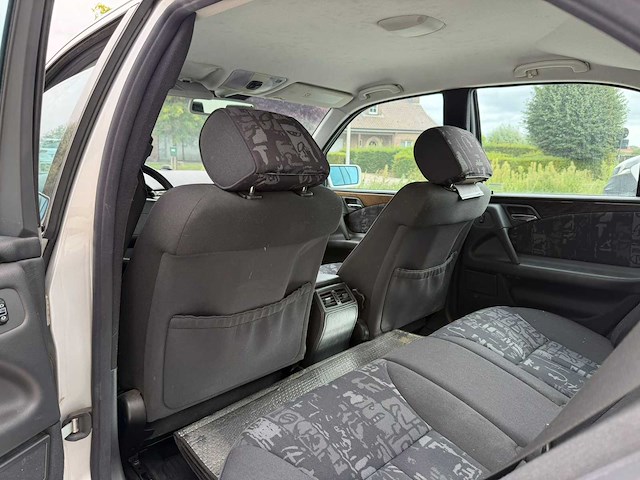 1999 mercedes-benz e250 turbo diesel avantgarde personenauto - afbeelding 4 van  23