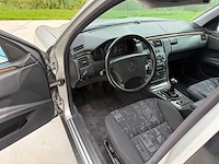 1999 mercedes-benz e250 turbo diesel avantgarde personenauto - afbeelding 12 van  23