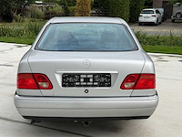 1999 mercedes-benz e250 turbo diesel avantgarde personenauto - afbeelding 19 van  23