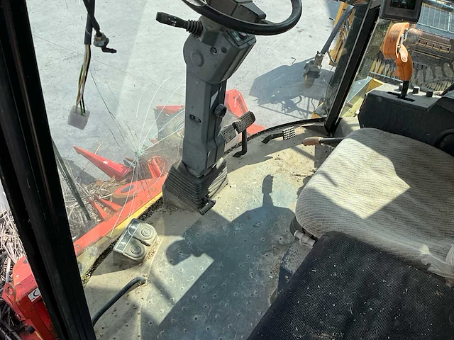 1999 new holland fx28 hennep-oogstmachine - afbeelding 9 van  44