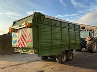 1999 new holland m135 landbouwtractor + maaiarm + laadbakaanhangwagen - afbeelding 15 van  18