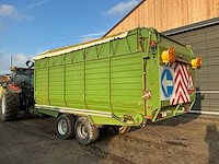 1999 new holland m135 landbouwtractor + maaiarm + laadbakaanhangwagen - afbeelding 16 van  18