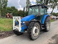 1999 new holland tl90 vierwielaangedreven landbouwtractor - afbeelding 1 van  26