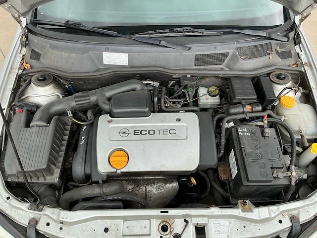 1999 opel astra sport personenauto - afbeelding 16 van  24