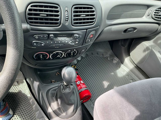 1999 renault megane classic personenauto - afbeelding 3 van  8