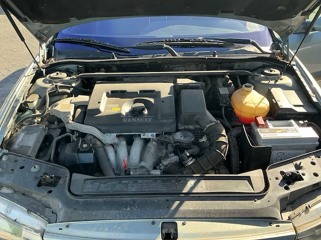 1999 renault safrane personenauto - afbeelding 31 van  32