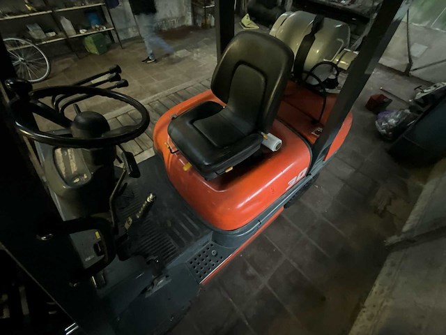 1999 toyota 02-6fgf30 vorkheftruck - afbeelding 4 van  10