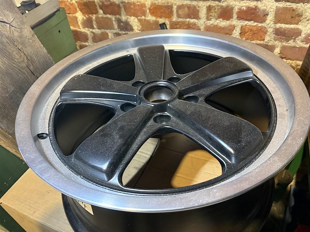 19inch fuchs wielen - afbeelding 2 van  6