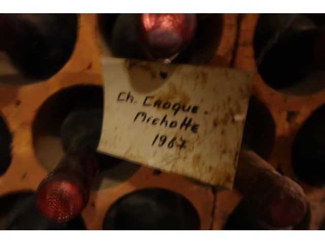 19x diverse oude wijnen - afbeelding 5 van  8