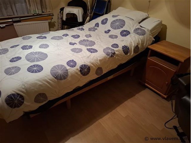 1persbed - afbeelding 1 van  3