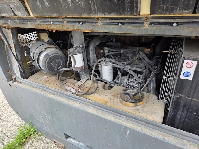 1x 7m³/7bar dieselcompressor - afbeelding 3 van  11