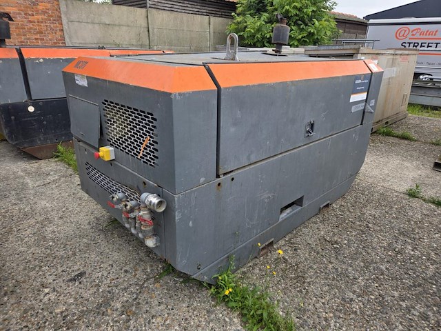 1x 7m³/7bar dieselcompressor - afbeelding 4 van  11
