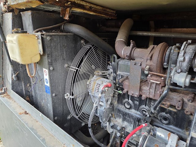 1x 7m³/7bar dieselcompressor - afbeelding 11 van  11