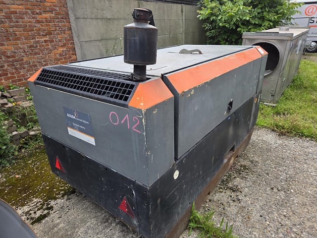 1x 7m³/7bar dieselcompressor - afbeelding 4 van  11