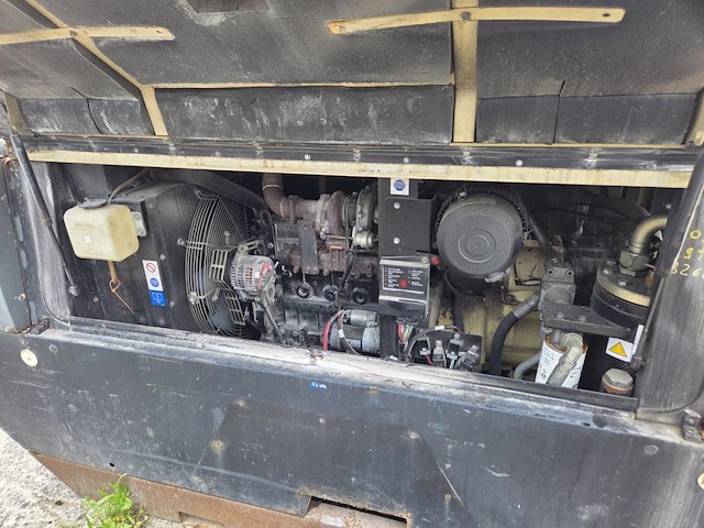 1x 7m³/7bar dieselcompressor - afbeelding 8 van  11