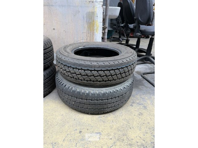 1x band bridgestone + 1x wiel - afbeelding 1 van  6