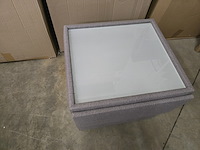 1x bijzettafeltje pu leder met glasblad 42x42x52h - afbeelding 3 van  4