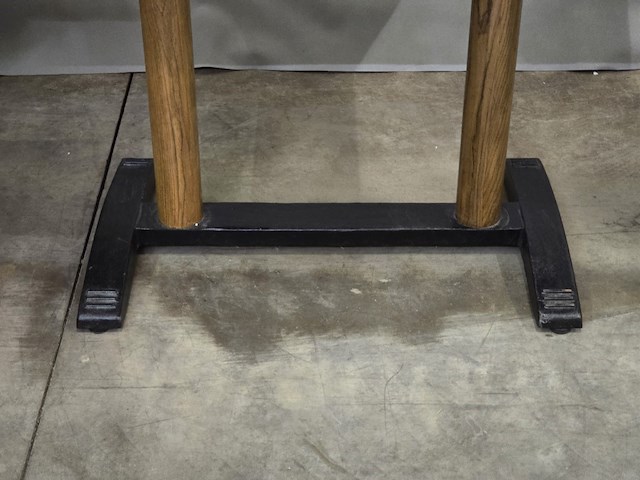 1x bistro tafel met zware poot 120x80x76h - afbeelding 4 van  7