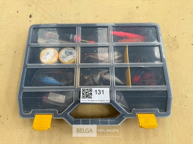 1x box met vissers accessoires zeevisserij - afbeelding 2 van  2