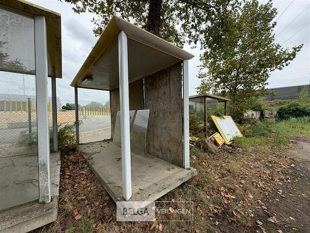 1x bushokje l400 x b150 x h210 cm - afbeelding 2 van  4