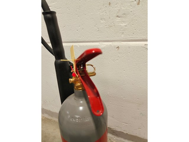 1x co2 snelblusser 5kg - afbeelding 7 van  9